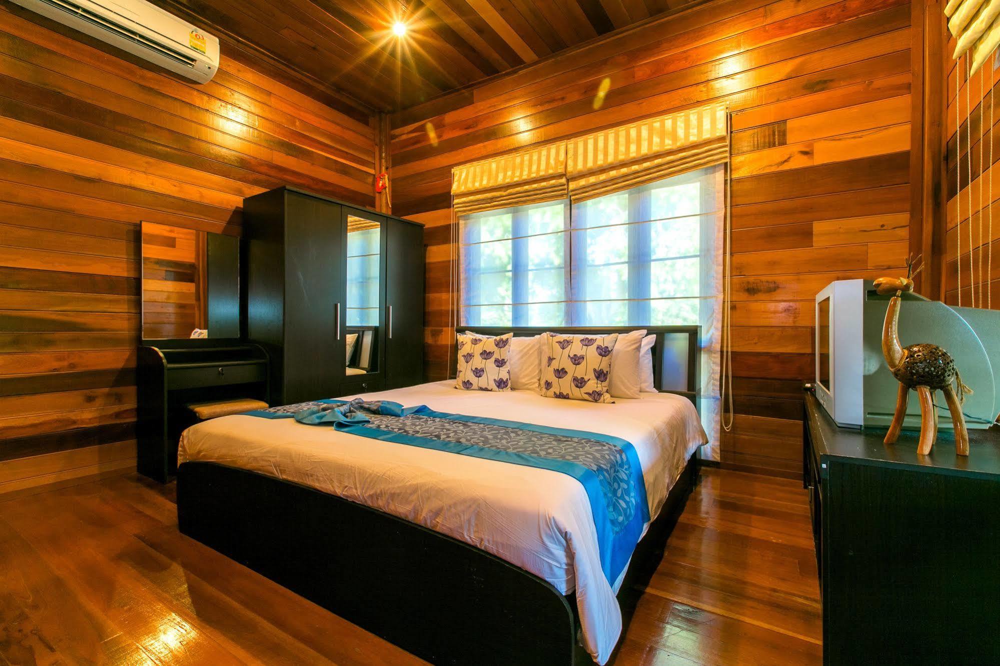 Baan Boonrod Villa Lamai Beach  Buitenkant foto