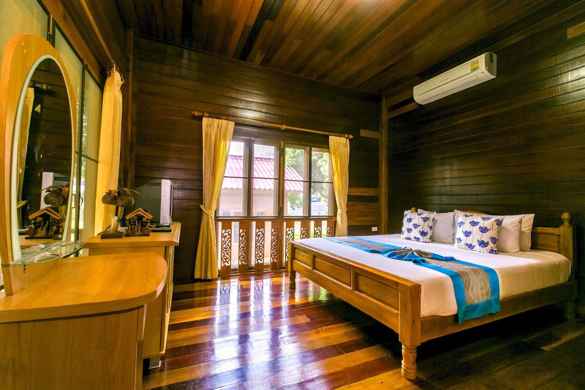 Baan Boonrod Villa Lamai Beach  Buitenkant foto